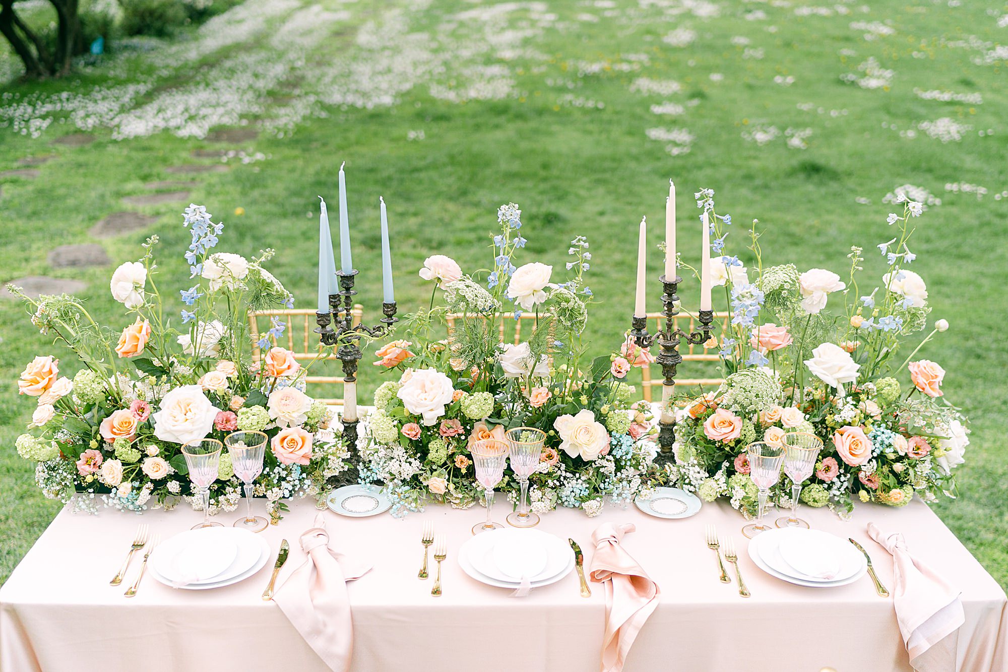 Romantic editorial in Rome