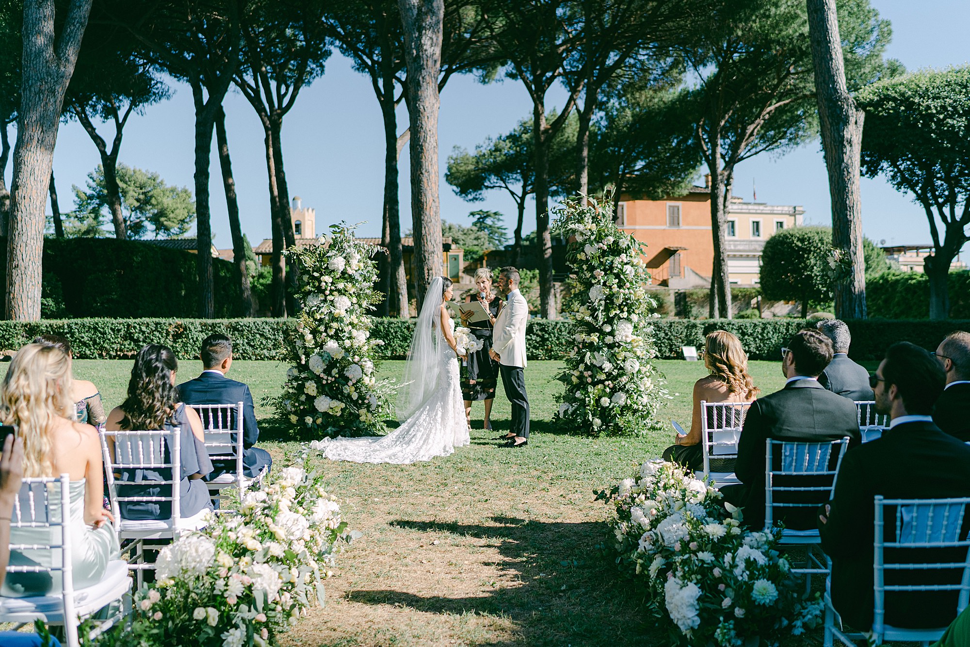 destination wedding photographer rome